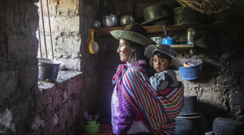 Manos Unidas Perú En Perú, Manos Unidas ha creado una asesoría para promocionar a las mujeres rurales