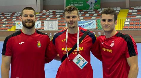 HIspanos Antonio Bazán, Sergey Hernández y Ander Izquierdo, los tres navarros de la selección