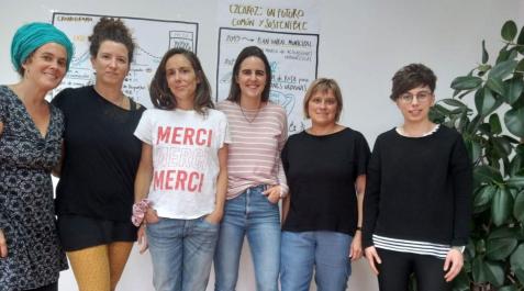 Concejalas y miembros de AISE en el inicio del proceso participativo Concejalas y miembros de AISE en el inicio del proceso participativo