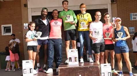 andosilla Podio con los ganadores de las diferentes categorías de la XIII Carrera Popular Villa de Andosilla