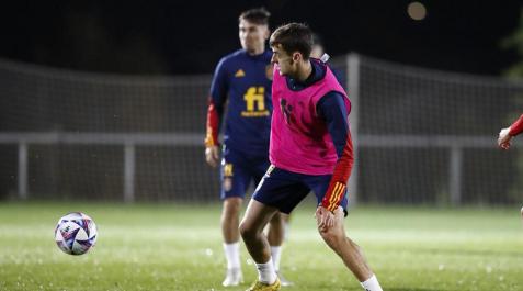 Aimar Oroz entrenando con la selección española sub21 Aimar Oroz entrenando con la selección española sub21