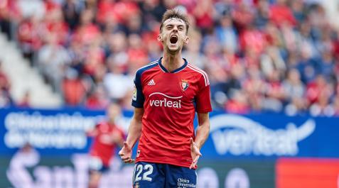 2022-2284426 Gesto de rabia de Aimar Oroz en el Osasuna-Valladolid