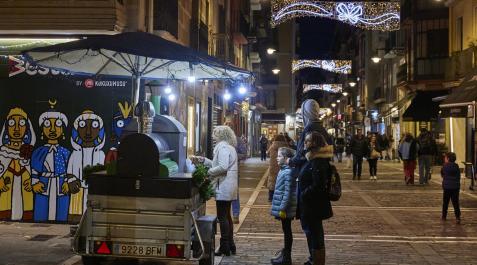 luces navidad pamplona Iluminación navideña en el Casco Viejo de Pamplona