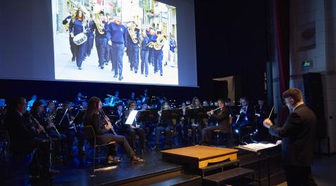 Javier Calvo dirige a la Banda de Música de Sangüesa en el concierto de Navidad el 30 de diciembre. Javier Calvo dirige a la Banda de Música de Sangüesa en el concierto de Navidad el 30 de diciembre