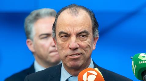 Carlos García Adanero Carlos García Adanero