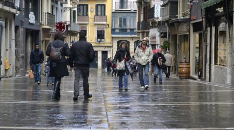 Continúa la lluvia este jueves en Pamplona_17 Varias imágenes del mal tiempo este jueves en Pamplona