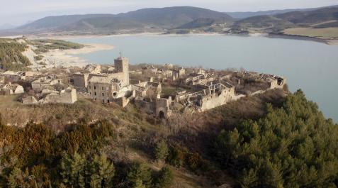 Sigüés plantea reconstruir Tiermas y levantar allí un hotel balneario Sigüés plantea reconstruir Tiermas y levantar allí un hotel balneario
