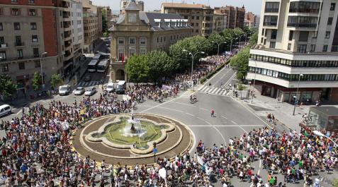 Todo apunta a que Navarra deberá eliminar la 'extra' a los funcionarios Todo apunta a que Navarra deberá eliminar la 'extra' a los funcionarios