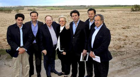 Satisfacción contenida en Madrid por el anuncio de Eurovegas Satisfacción contenida en Madrid por el anuncio de Eurovegas