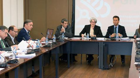 Los sindicatos rechazan las cuentas de 2013 Los sindicatos rechazan las cuentas de 2013