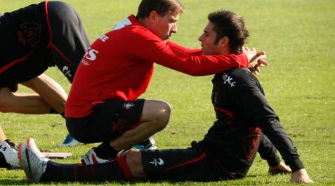 Kike Sola se operará mañana y será baja el resto de la temporada Kike Sola se operará mañana y será baja el resto de la temporada