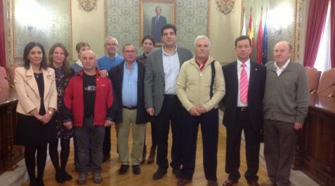 Homenajeados ocho jubilados en el Ayuntamiento de Tudela Homenajeados ocho jubilados en el Ayuntamiento de Tudela