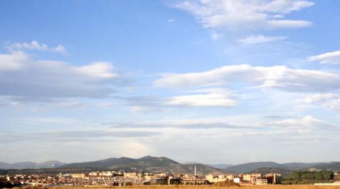 Cielos poco nubosos o despejados para empezar la semana en Navarra Cielos poco nubosos o despejados para empezar la semana en Navarra