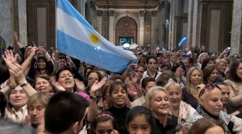 América Latina saluda con orgullo y esperanza a su primer hijo Papa América Latina saluda con orgullo y esperanza a su primer hijo Papa