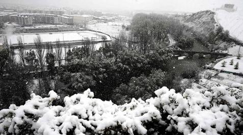 Nueva nevada en Navarra_8 La nieve ha teñido Navarra de blanco en pleno mes de abril