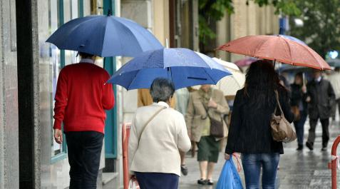 El riesgo de fuertes lluvias y tormentas pone en alerta a Navarra El riesgo de fuertes lluvias y tormentas pone en alerta a Navarra