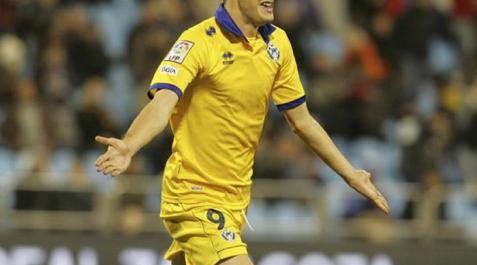 El Alcorcón, único obstaculo en el fichaje de Oriol Riera El Alcorcón, único obstaculo en el fichaje de Oriol Riera