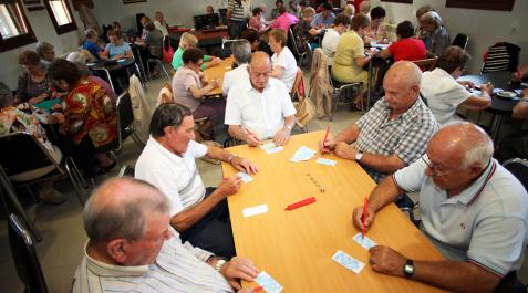Los clubes de jubilados han perdido 16.000 socios en cinco años Los clubes de jubilados han perdido 16.000 socios en cinco años
