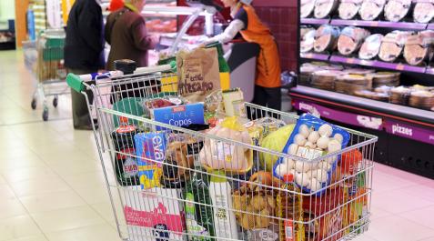 El número de híper y supermercados crece un 70% en una década El número de híper y supermercados crece un 70% en una década