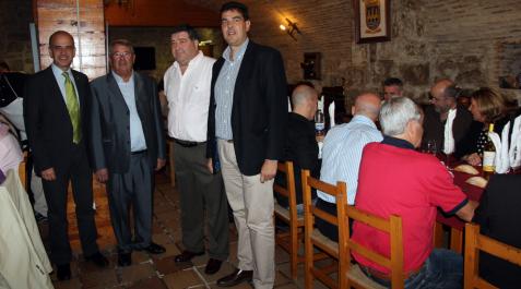 Homenaje de las sociedades gastronómicas al agricultor Enrique Castel-Ruiz Homenaje de las sociedades gastronómicas al agricultor Enrique Castel-Ruiz