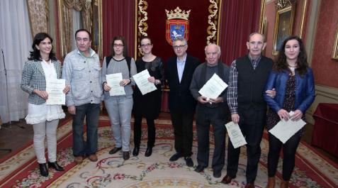 Marialuz Vicondoa gana el premio Tomás Belzunegui de relato corto Marialuz Vicondoa gana el premio Tomás Belzunegui de relato corto