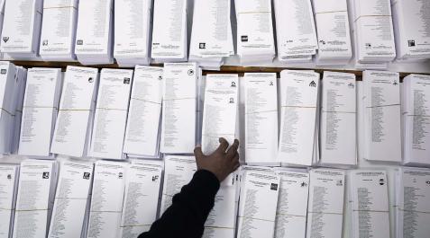 El bipartidismo se somete a examen en la cita electoral El bipartidismo se somete a examen en la cita electoral