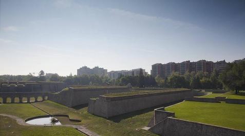 Sol y máximas de hasta 27 grados para este martes en Navarra Sol y máximas de hasta 27 grados para este martes en Navarra