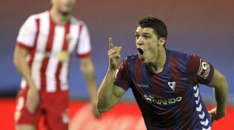Ander Capa celebra su gol contra el Almería Ander Capa celebra su gol contra el Almería