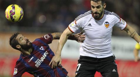 El defensa de la Sociedad Deportiva Eibar, Manuel Castellano El defensa de la Sociedad Deportiva Eibar, Manuel Castellano