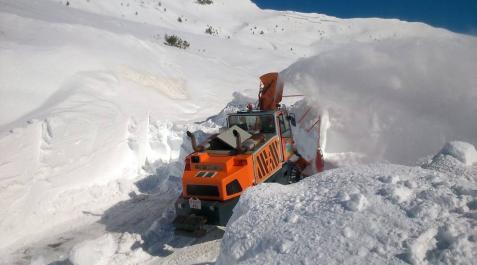 Abierto el Puerto de Belagua a pesar del riesgo de hielo en la calzada Abierto el Puerto de Belagua a pesar del riesgo de hielo en la calzada