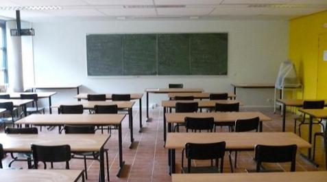 Un aula vacía Un aula vacía