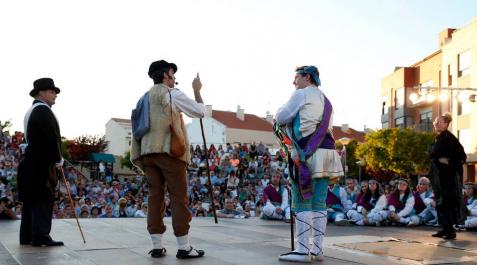 El Paloteado acusa al ayuntamiento de “enterrar” las fiestas de Tudela El Paloteado acusa al ayuntamiento de “enterrar” las fiestas de Tudela