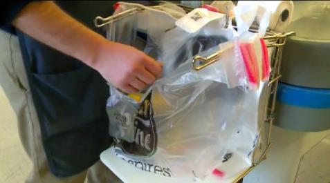 Francia prohibirá las bolsas de plástico de un sólo uso Francia prohibirá las bolsas de plástico de un sólo uso