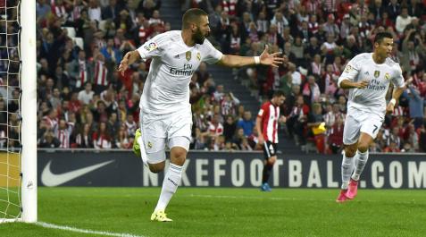 Doblete de Benzemá y liderato para el Real Madrid Doblete de Benzemá y liderato para el Real Madrid