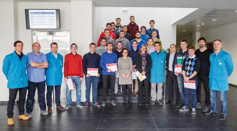 Diecinueve alumnos finalizan el tercer Programa de Aprendices de VolkswagenNAV-APRENDICES VOLKSWAGEN Diecinueve alumnos finalizan el tercer Programa de Aprendices de VolkswagenNAV-APRENDICES VOLKSWAGEN