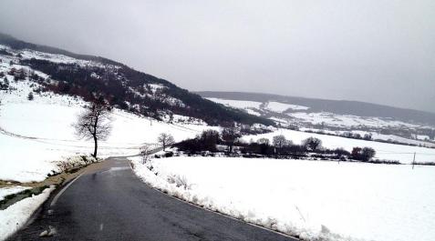 La nieve llega a Pamplona y su Comarca_9 La nieve cubrió Pamplona y la Comarca, dejando estampas blancas en Mutilva, Cordovilla, Buztintxuri, Nuevo Artica y varios puntos de la geografía navarra.