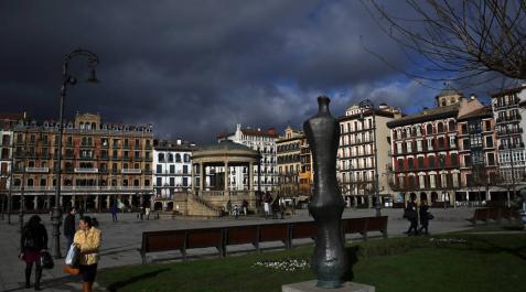 Cielos cubiertos sin lluvia y descenso de temperaturas para hoy en Navarra Cielos cubiertos sin lluvia y descenso de temperaturas para hoy en Navarra