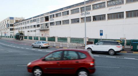 Ikea supedita su tienda a un vial con salida hacia Zaragoza y Pamplona Ikea supedita su tienda a un vial con salida hacia Zaragoza y Pamplona