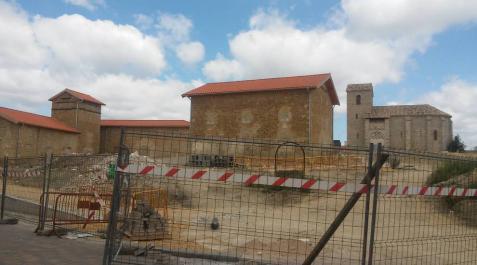 Paralizada la obra del Pueblo Viejo de Sarriguren por los problemas de Arian Paralizada la obra del Pueblo Viejo de Sarriguren por los problemas de Arian