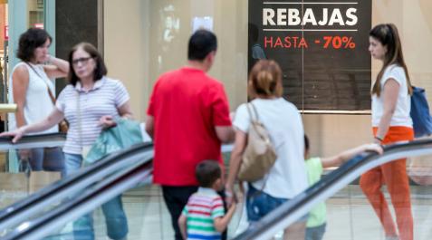 Algunos comercios navarros ya han adelantado el inicio de las rebajas Algunos comercios navarros ya han adelantado el inicio de las rebajas