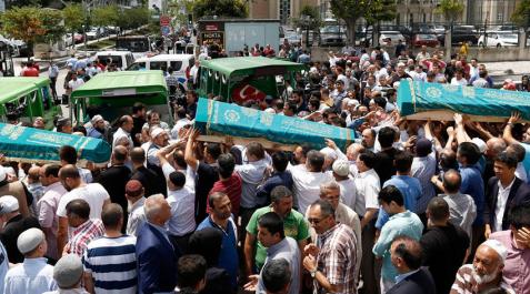 Turquía detiene a 13 personas en relación con el atentado de Estambul Turquía detiene a 13 personas en relación con el atentado de Estambul