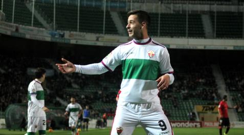 Sergio León, con el Elche. Sergio León, con el Elche.