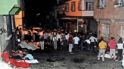 Un suicida adolescente cometió el atentado de Turquía Un suicida adolescente cometió el atentado de Turquía