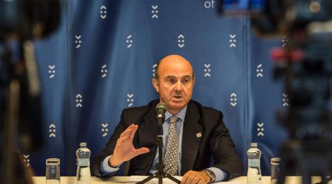 El ministro de Economía en funciones, Luis de Guindos. El ministro de Economía en funciones, Luis de Guindos.