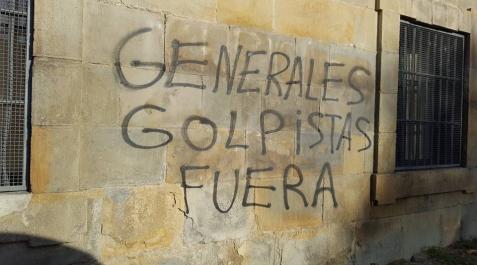 UPN, PP y PSN condenan las pintadas realizadas en la fachada del Arzobispado UPN, PP y PSN condenan las pintadas realizadas en la fachada del Arzobispado