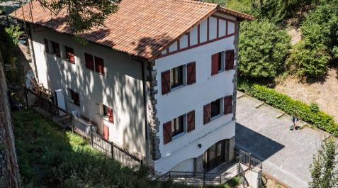 El Cuatripartito impide que la comisión visite las obras del chalé de Caparroso El Cuatripartito impide que la comisión visite las obras del chalé de Caparroso