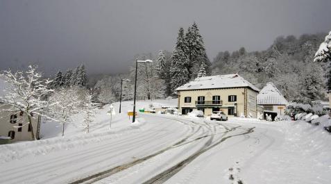 Fin de semana de nieve en Navarra. IVAN BENITEZ El primer temporal de nieve del invierno ha llegado a la Comunidad foral.