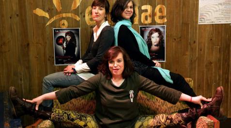 Un cabaret de 'corte' paranormal Un cabaret de 'corte' paranormal