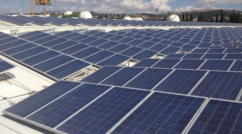 Los productores fotovoltaicos piden en el Parlamento restituir la Los productores fotovoltaicos piden en el Parlamento restituir la