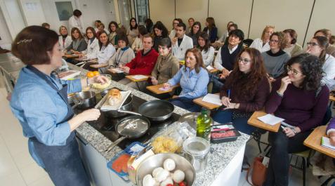 La Universidad de Navarra elabora el decálogo del 'Tupper saludable' La Universidad de Navarra elabora el decálogo del 'Tupper saludable'